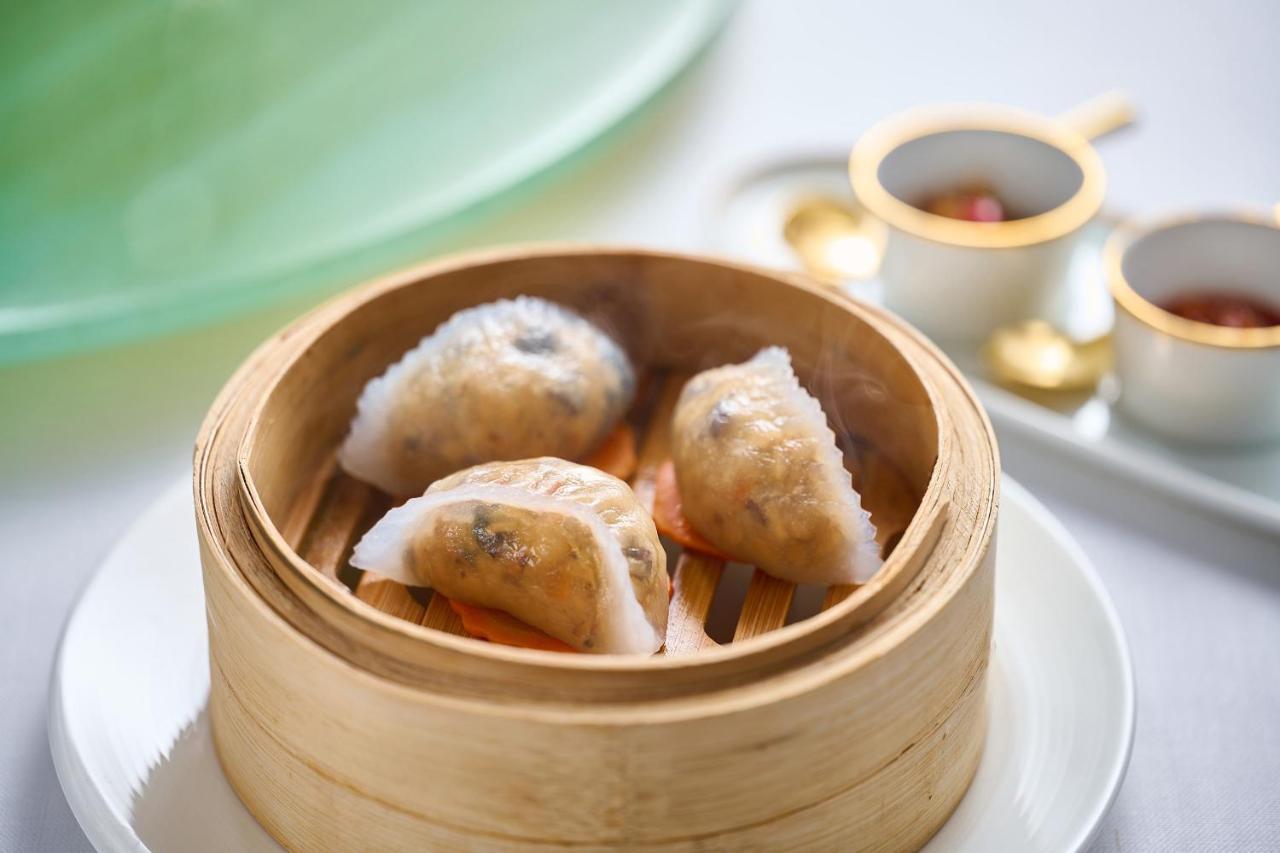 The Fullerton Ocean Park Hotel Hong Kong Exterior photo Dim sum