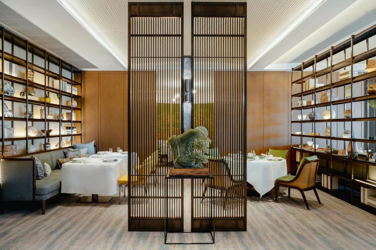 The Fullerton Ocean Park Hotel Hong Kong Exterior photo Interior of the restaurant