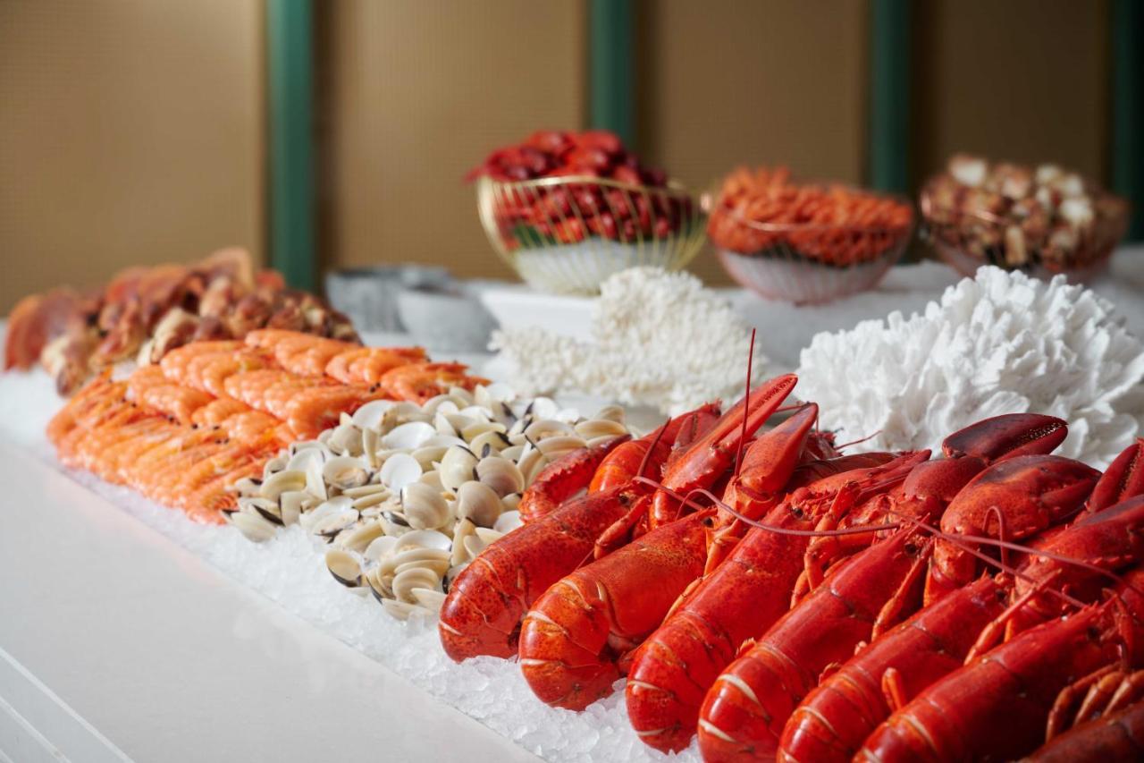 The Fullerton Ocean Park Hotel Hong Kong Exterior photo Seafood