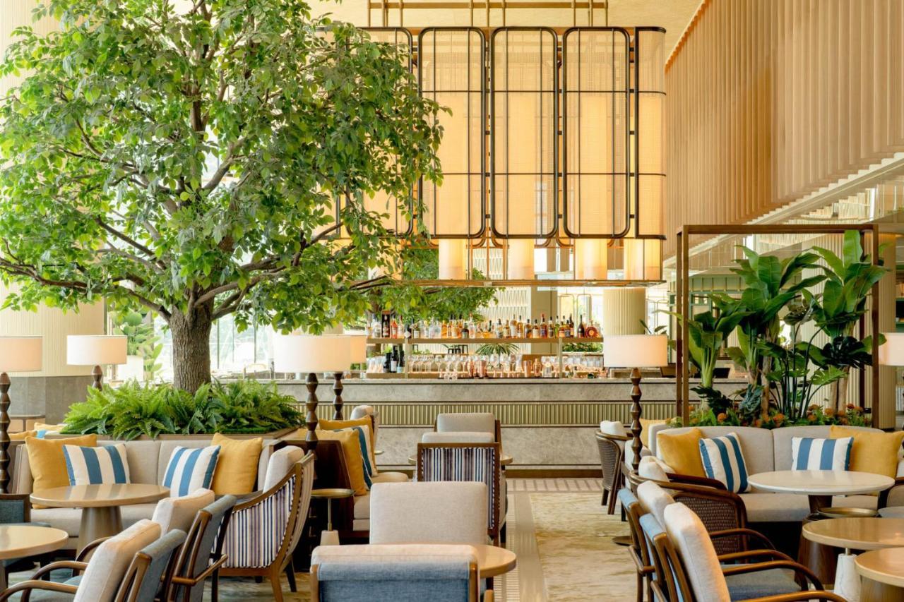The Fullerton Ocean Park Hotel Hong Kong Exterior photo The Bar
