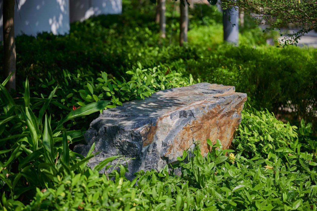 The Fullerton Ocean Park Hotel Hong Kong Exterior photo The stone at the site of the first mass