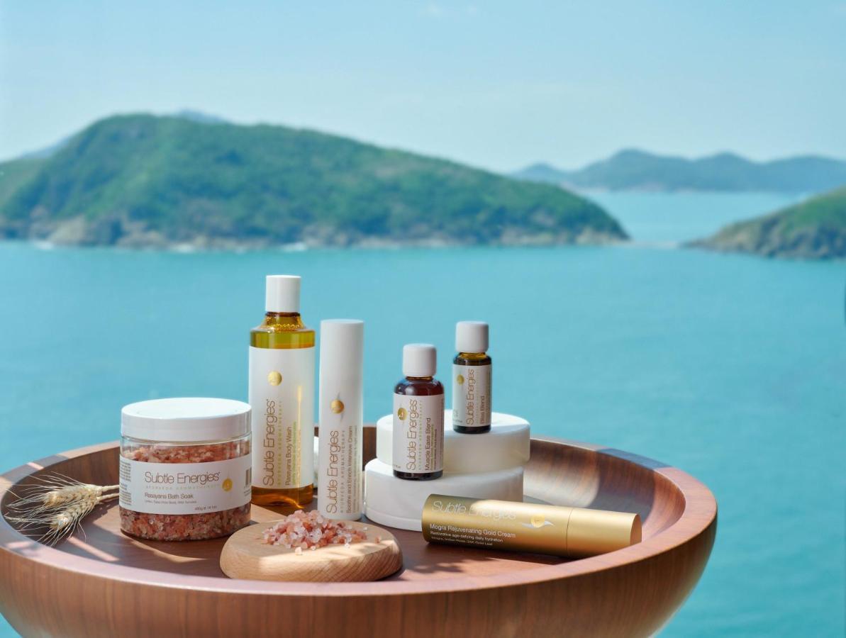 The Fullerton Ocean Park Hotel Hong Kong Exterior photo Products