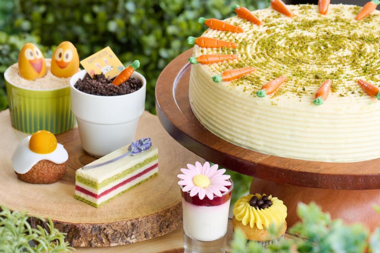 The Fullerton Ocean Park Hotel Hong Kong Exterior photo Easter cake